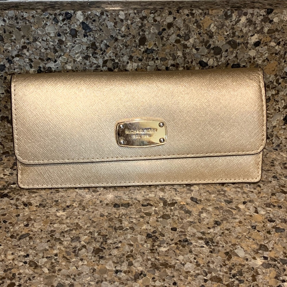 Michael Kors wallet